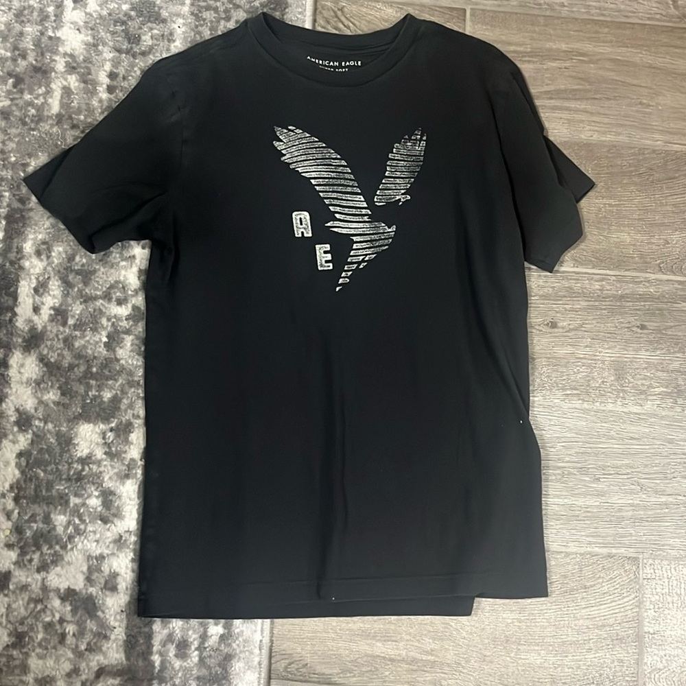 black american eagle t-shirt size x-small in mens